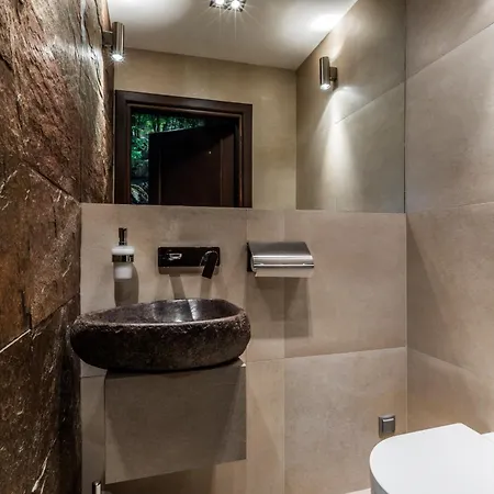 64 * Закопане