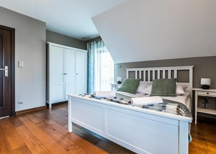 64 فيلة زاكوباني